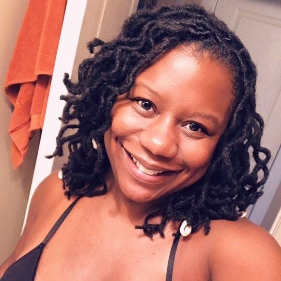 Meet your Posher, Brandi - Picture 1 of 1